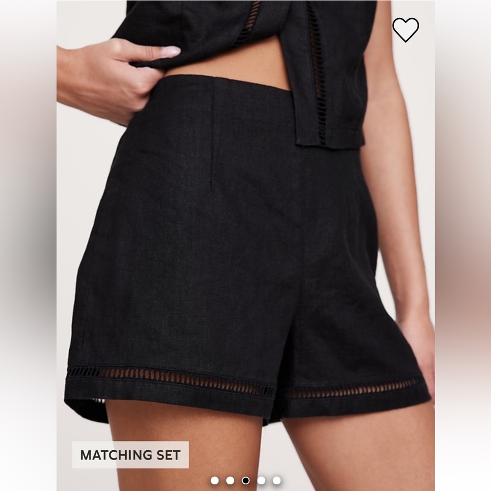 Banana Republic HIGH-RISE LACE-TRIM LINEN 3" SHORT